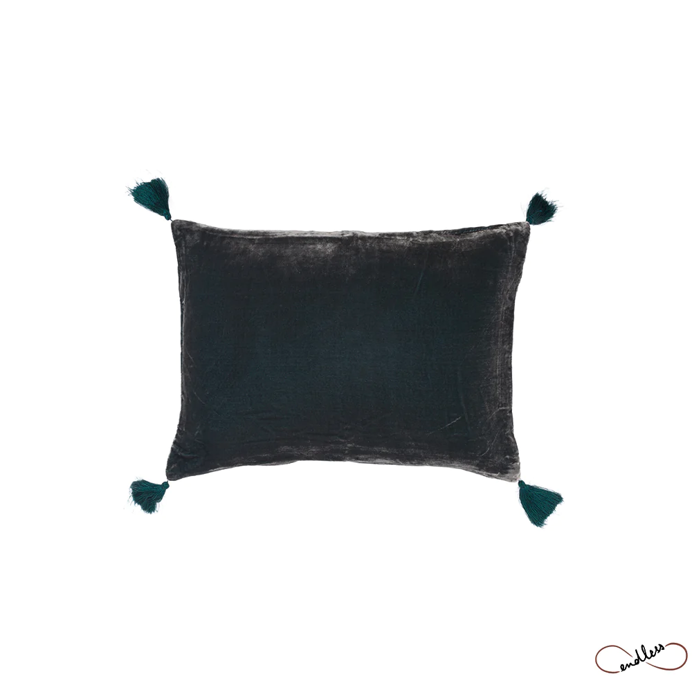 Cojín Pompons Goa Dark Slate