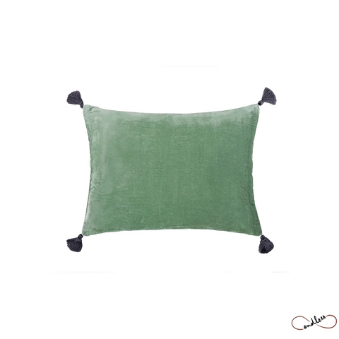 Cojín Pompons Goa Comino